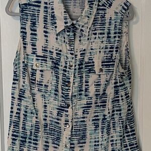 EUC LuLaRoe L Roxanne Snap Tank Blue and White Tie Dye.